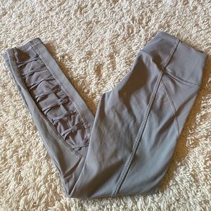Victoria’s Secret sports leggings size Xsmall knockout